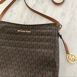 Michael Kors Crossbody